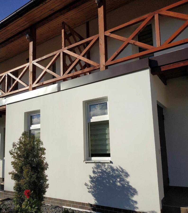 Nestg Guest House Pilipets 외부 사진