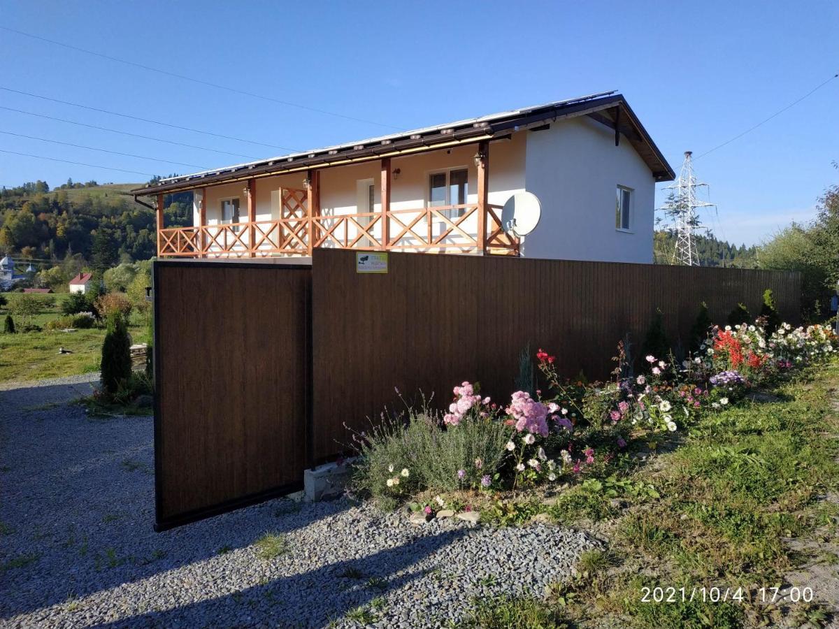 Nestg Guest House Pilipets 외부 사진