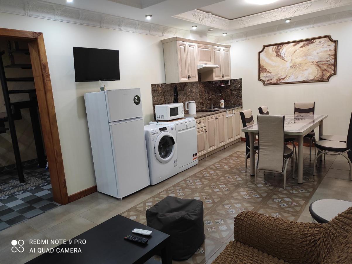 Nestg Guest House Pilipets 외부 사진