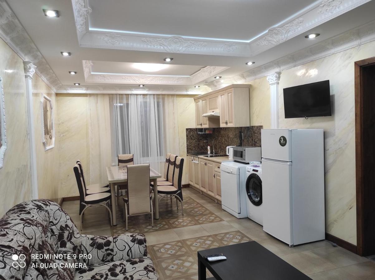 Nestg Guest House Pilipets 외부 사진