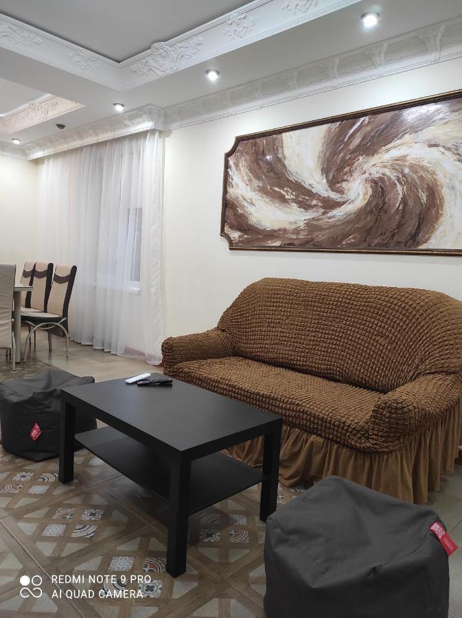 Nestg Guest House Pilipets 외부 사진
