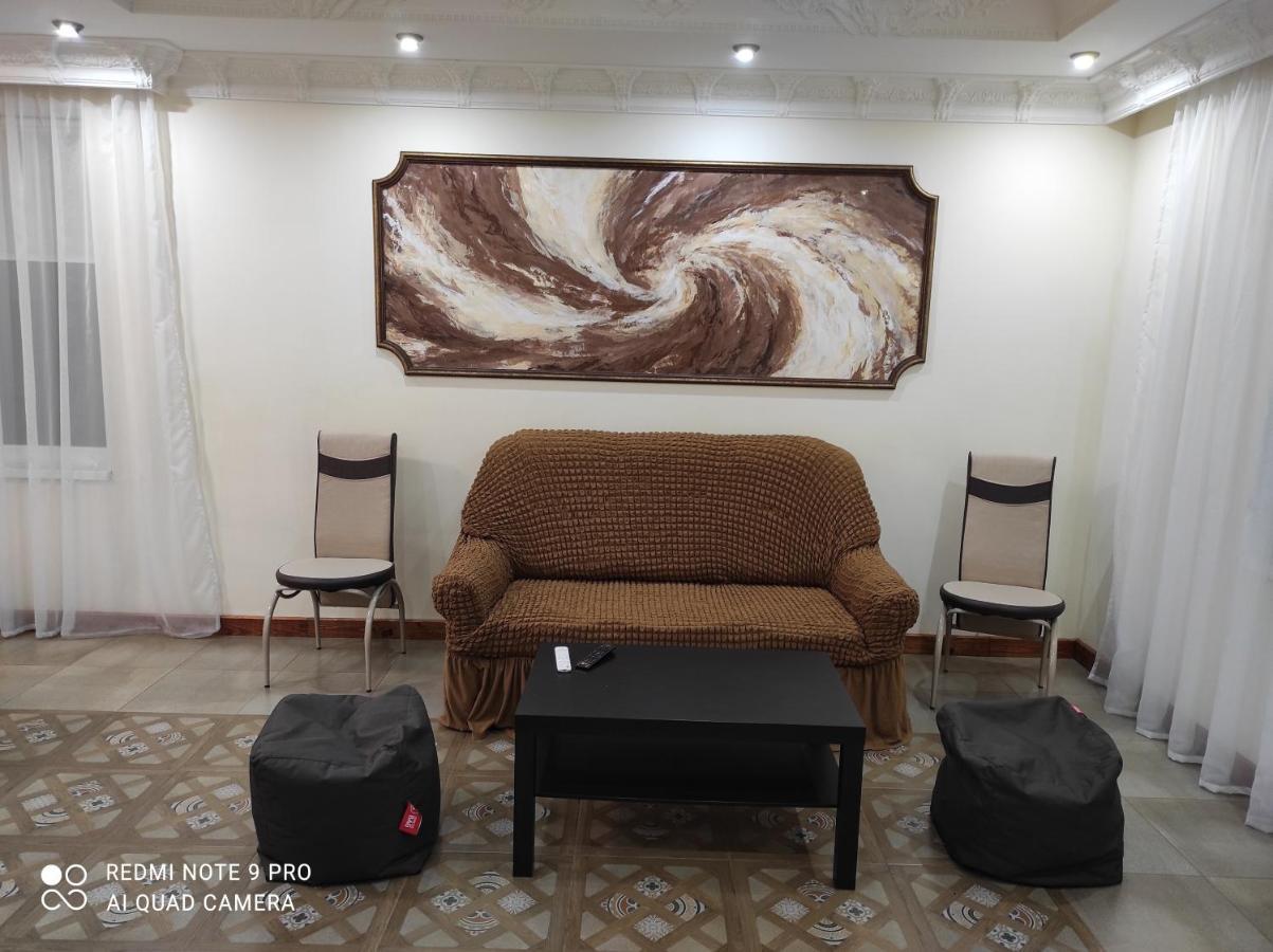 Nestg Guest House Pilipets 외부 사진