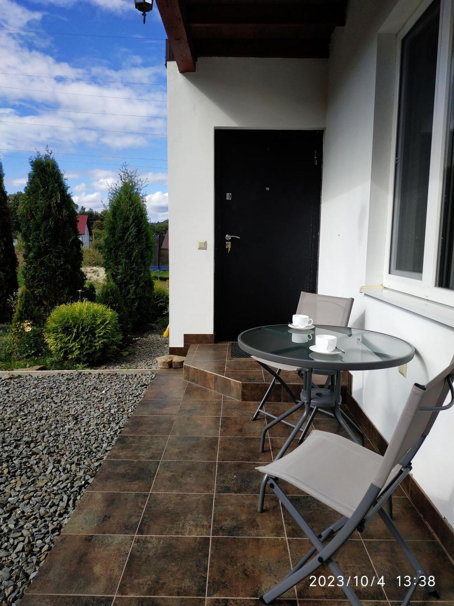 Nestg Guest House Pilipets 외부 사진